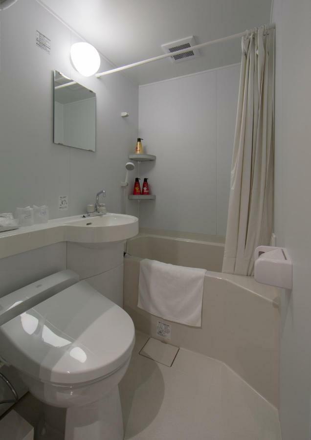 Business Inn Nagomi Токио Екстериор снимка